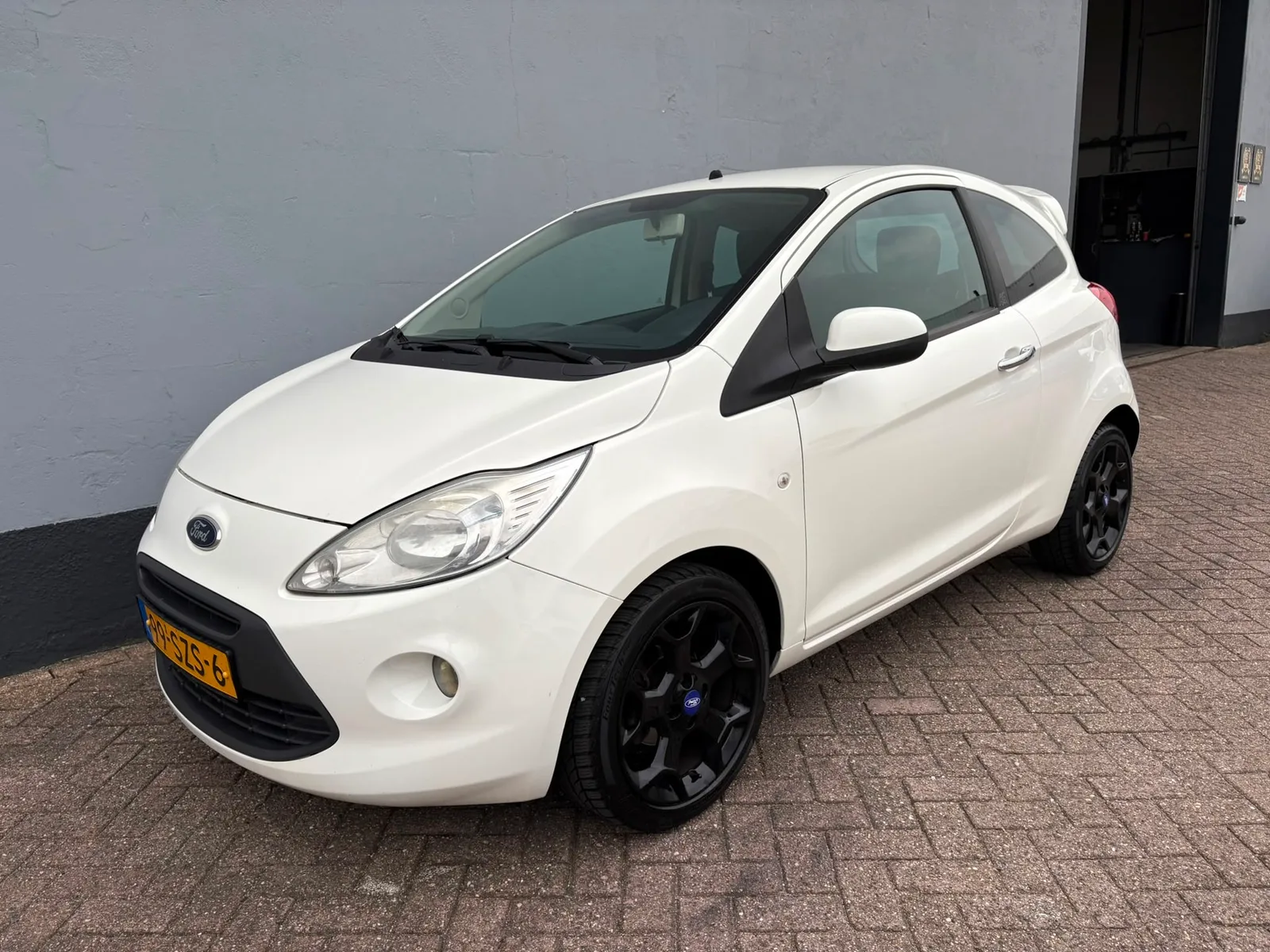 Ford Ka (2011) — foto 1