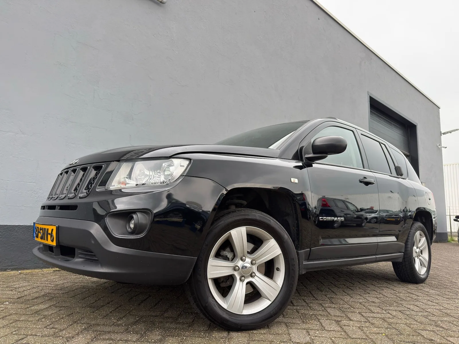 Jeep Compass (2011) — foto 1