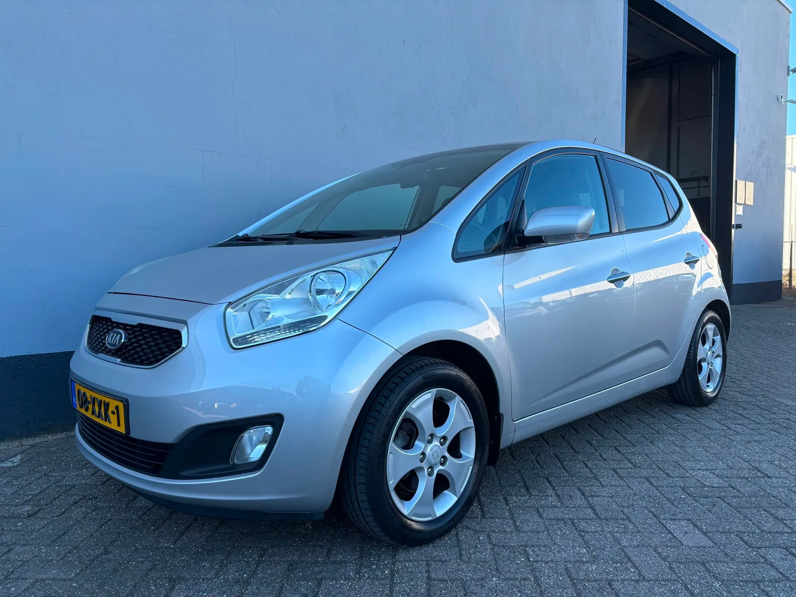 Kia Venga (2012) — foto 1