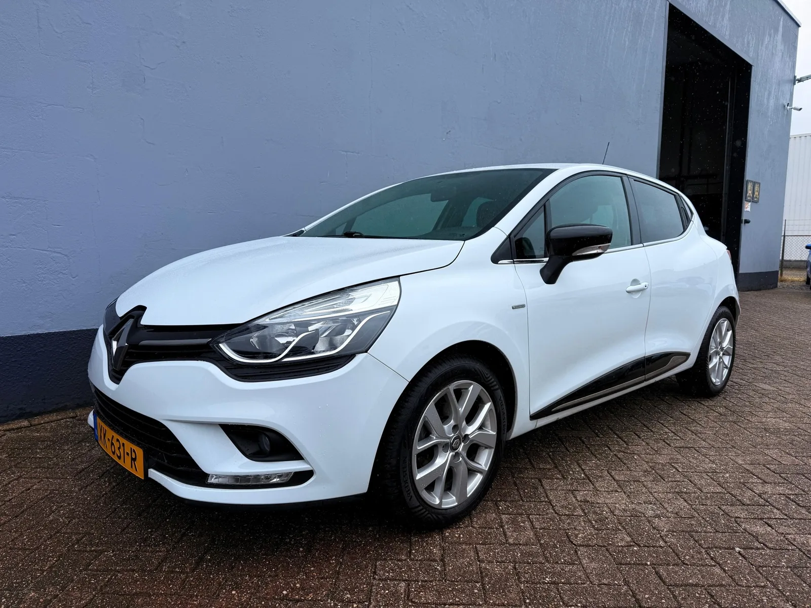 Renault Clio (2019) — foto 1