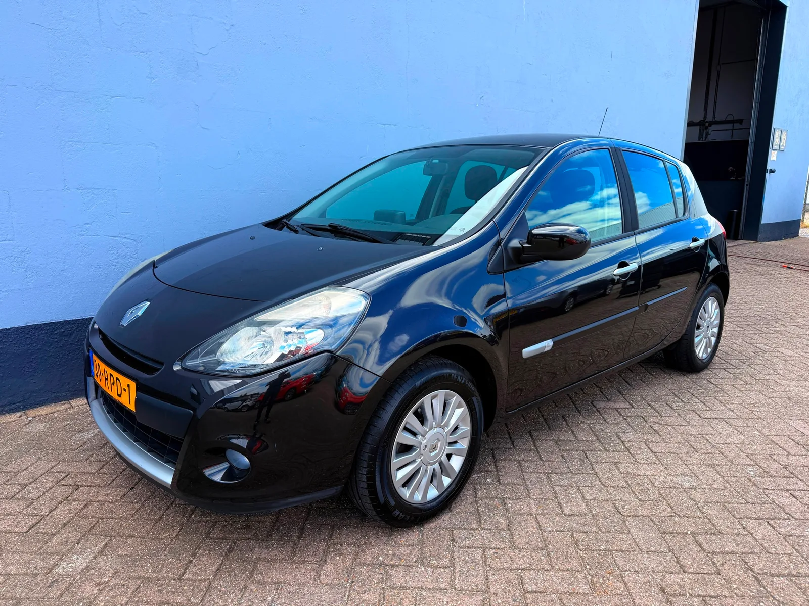 Renault Clio (2011) — foto 1