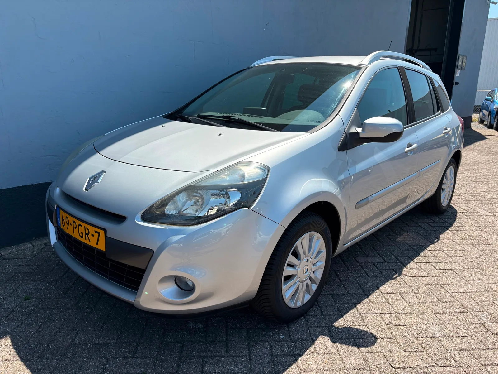 Renault Clio (2011) — foto 1