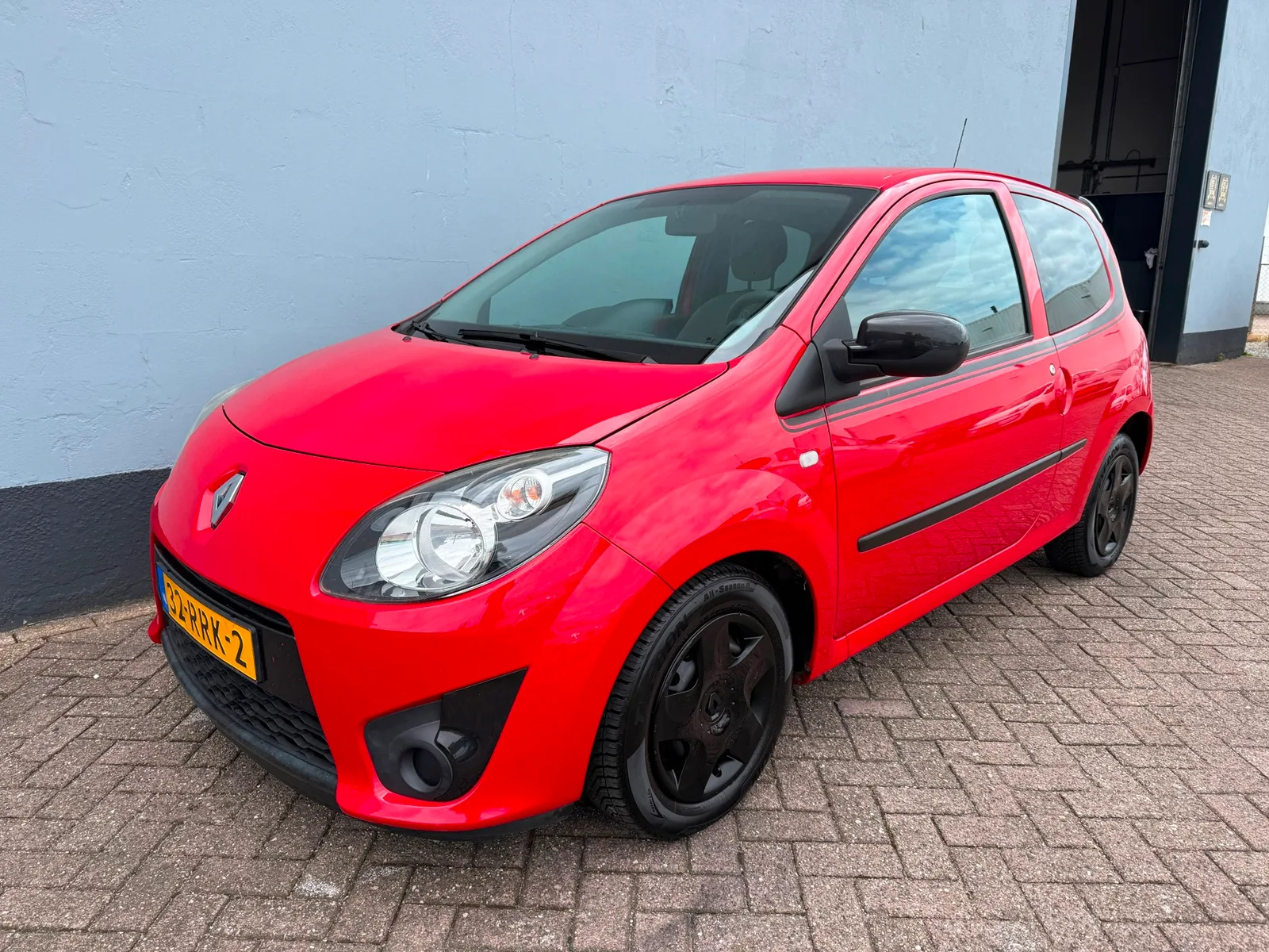 Renault Twingo (2011) — foto 1