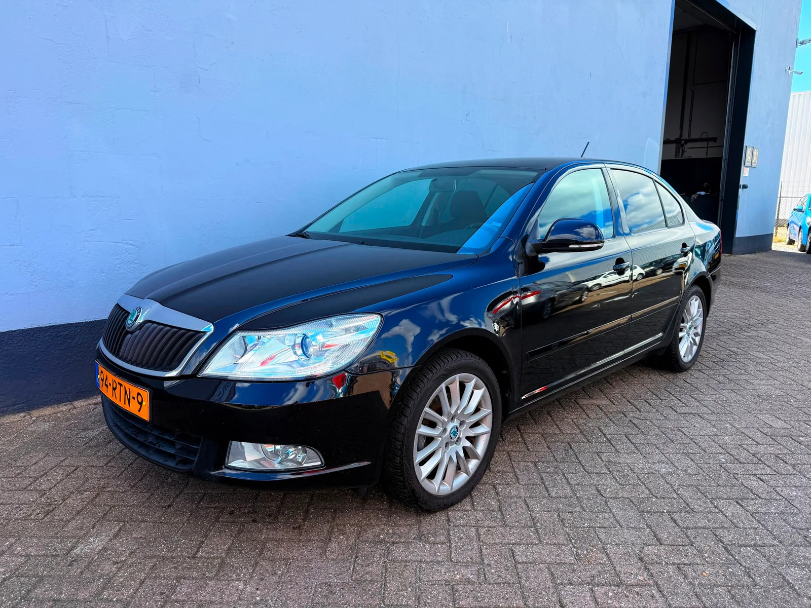 Škoda Octavia (2011) — foto 1