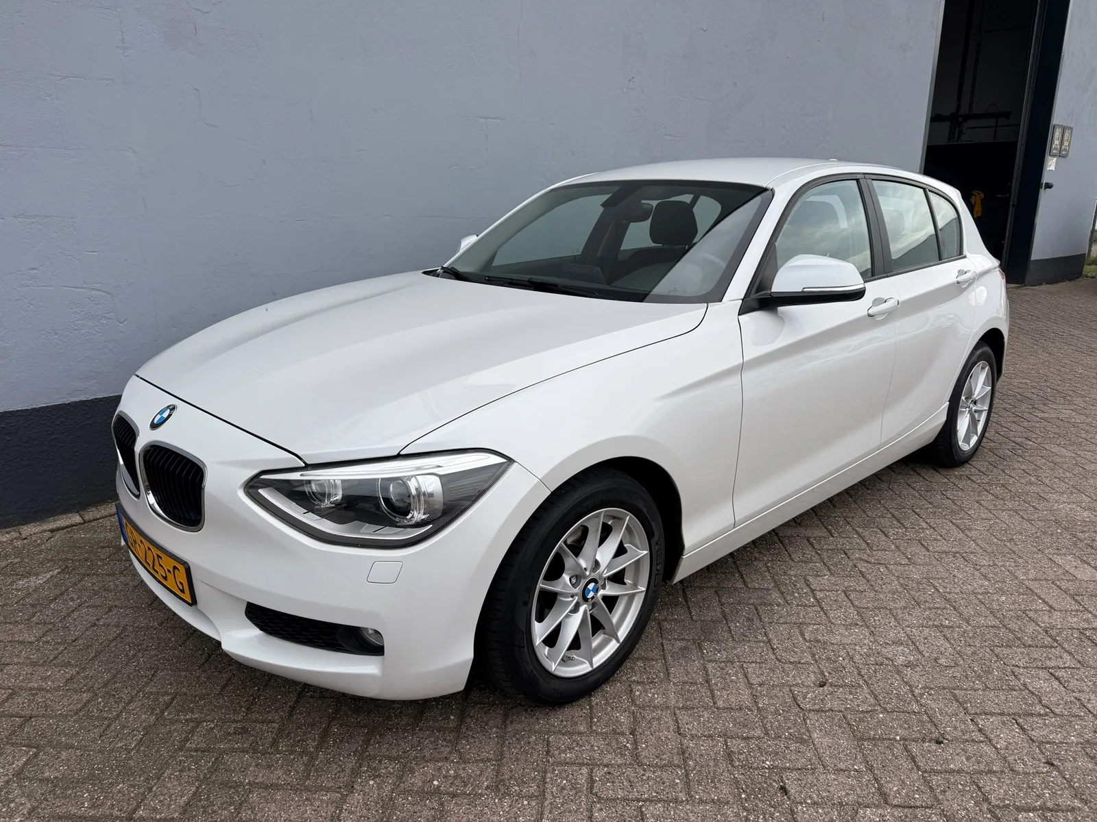 BMW 1-Serie (2015) — foto 1