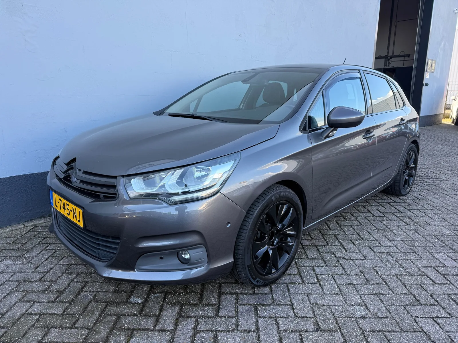 Citroën C4 (2017) — foto 1