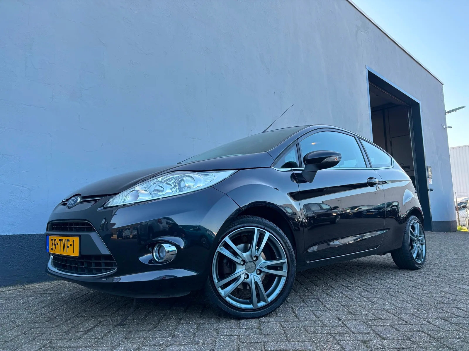 Ford Fiesta (2012) — foto 1