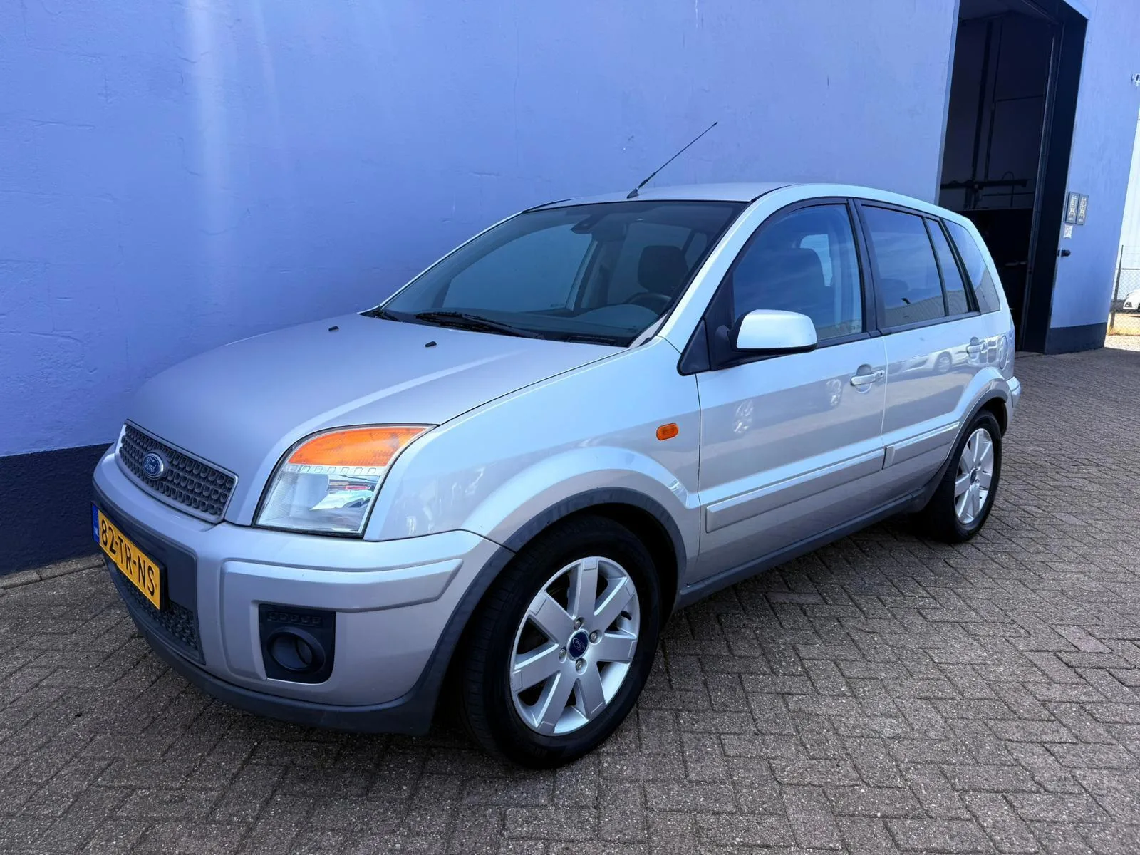 Ford Fusion (2007) — foto 1