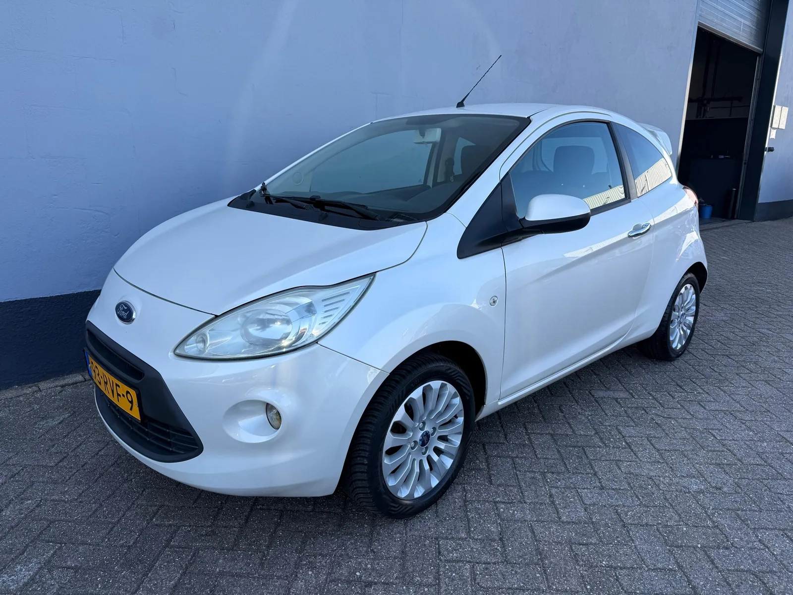 Ford Ka (2011) — foto 1