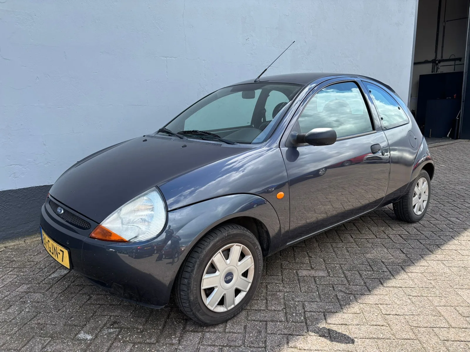 Ford Ka (2008) — foto 1
