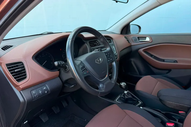 Hyundai i20 (2015)