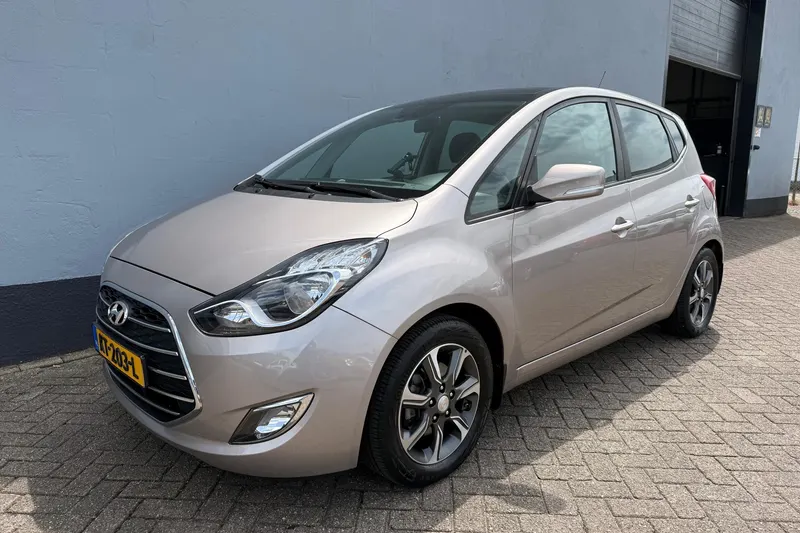 Hyundai ix20 (2016)