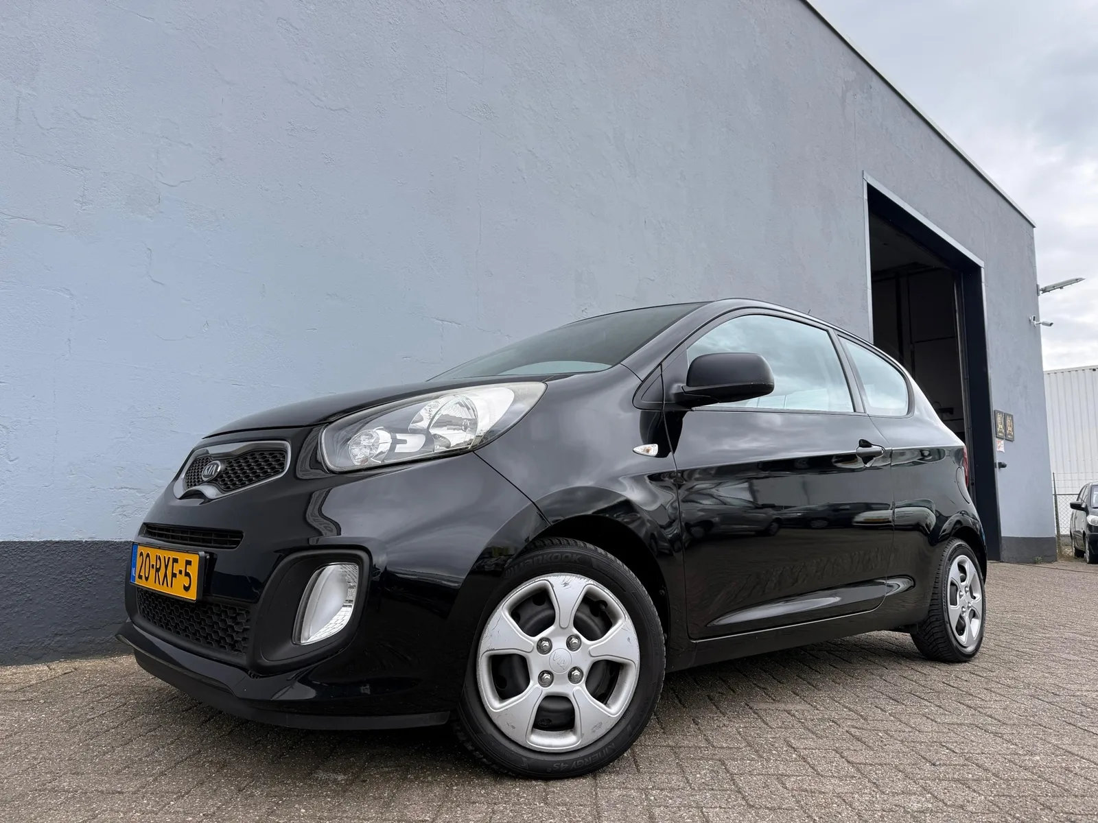 Kia Picanto (2012) — foto 1