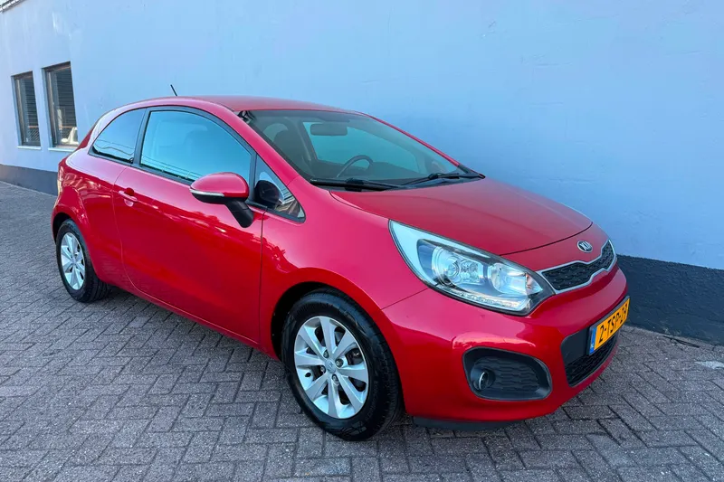 Kia Rio (2014)