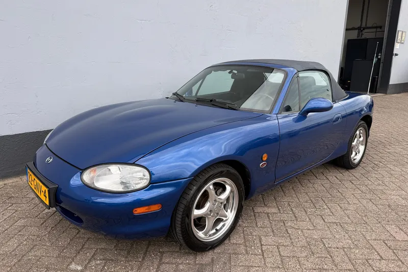 Mazda MX-5 (1999)