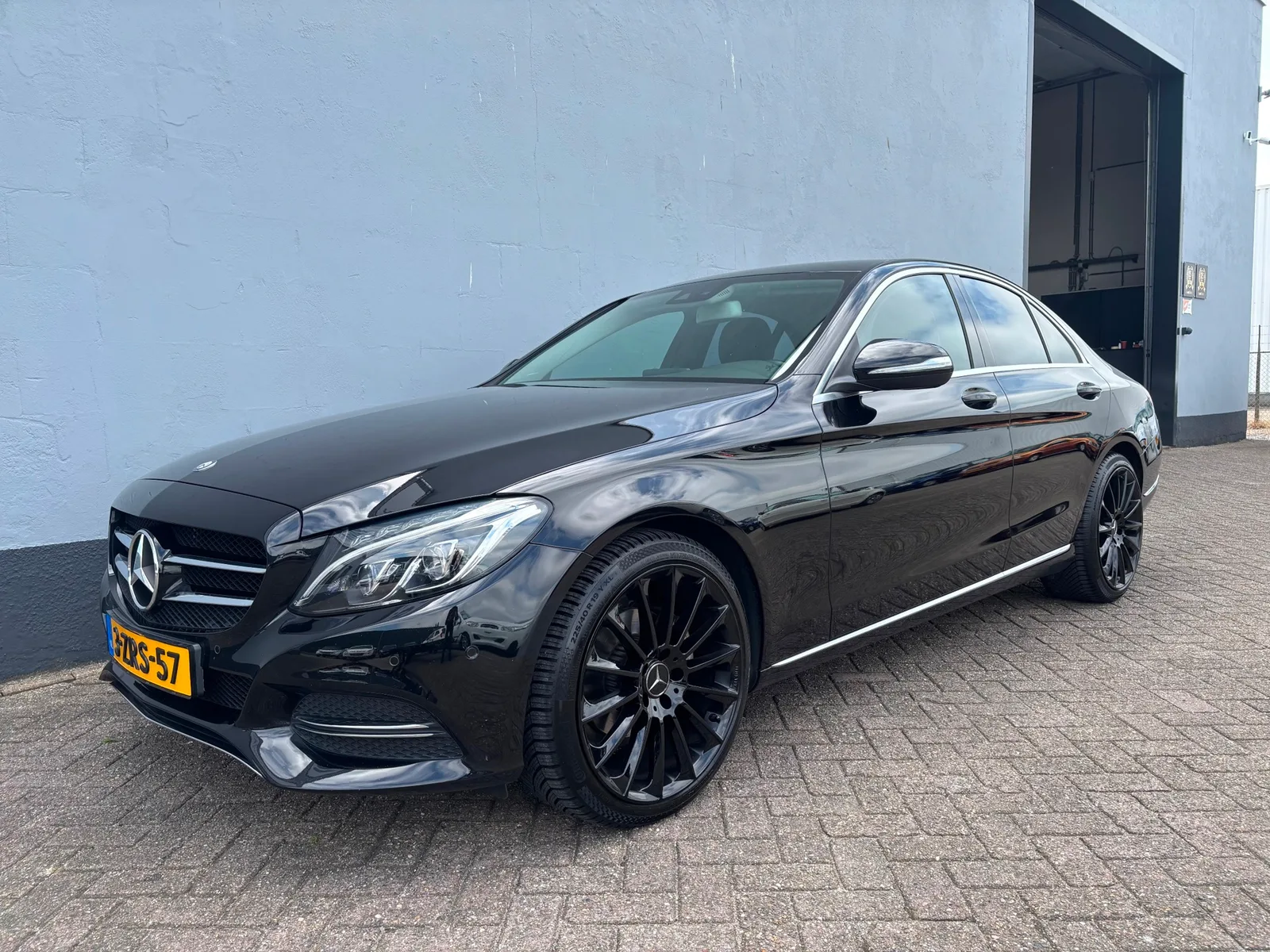 Mercedes-Benz C-Klasse (2014) — foto 1