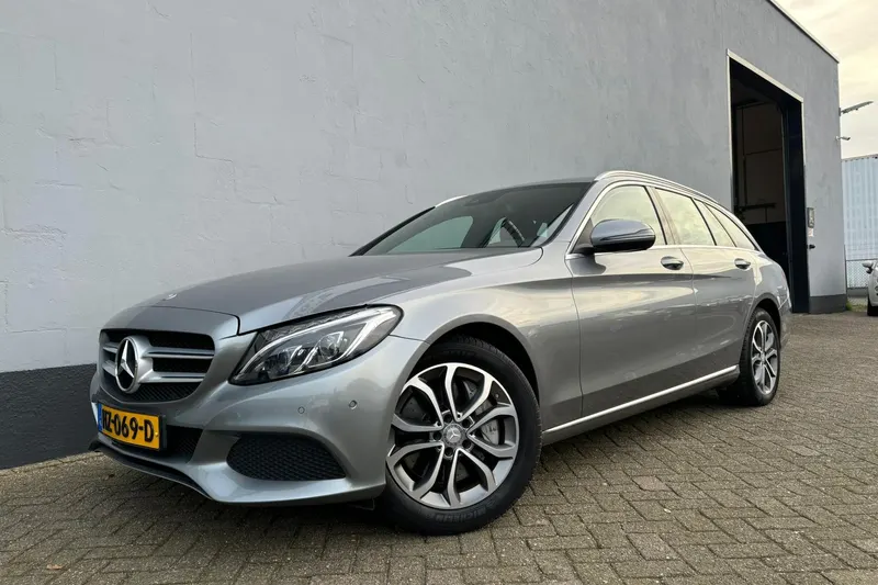 Mercedes-Benz C-Klasse (2015)