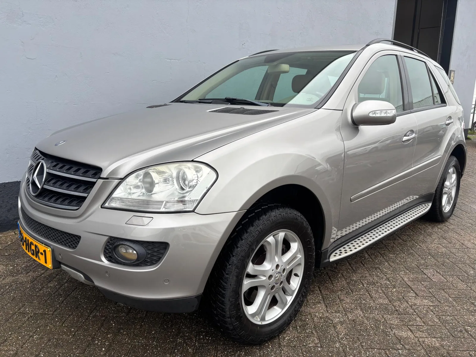 Mercedes-Benz ML-Klasse (2008) — foto 1