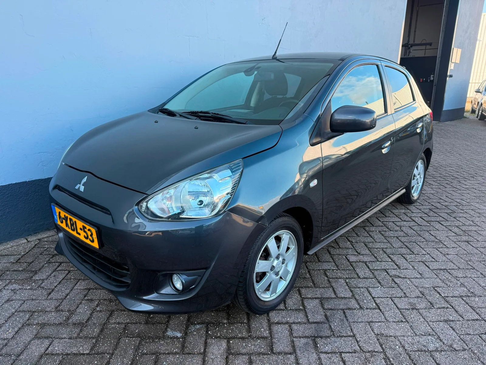 Mitsubishi Space Star (2013) — foto 1