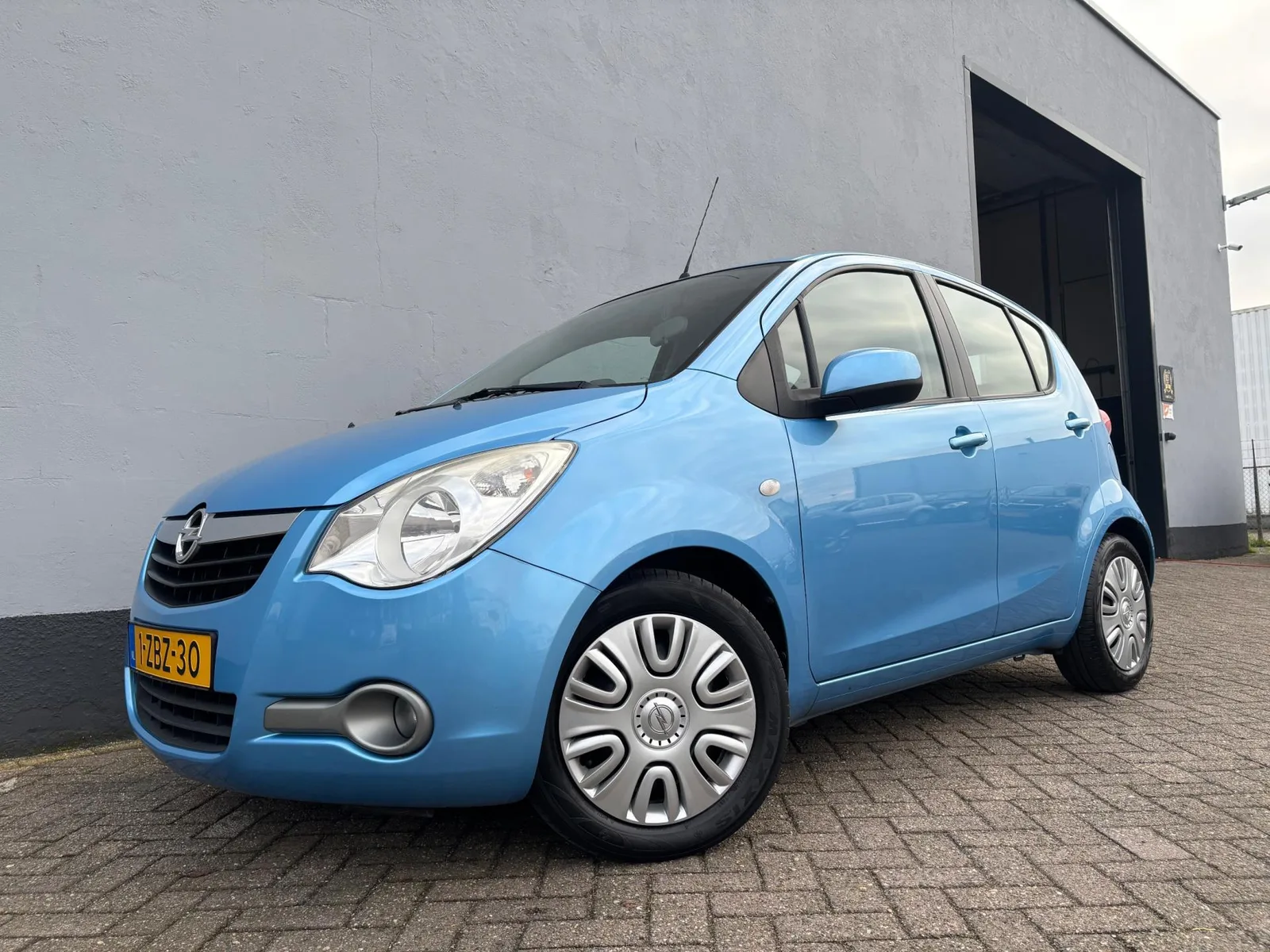 Opel Agila (2014) — foto 1