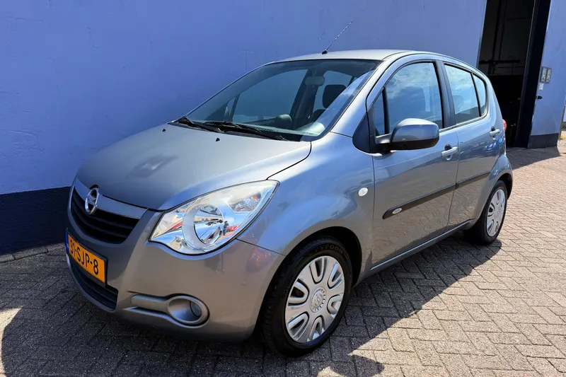 Opel Agila (2011)