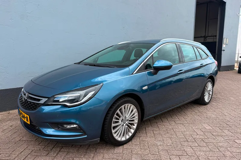 Opel Astra Sports Tourer (2016)