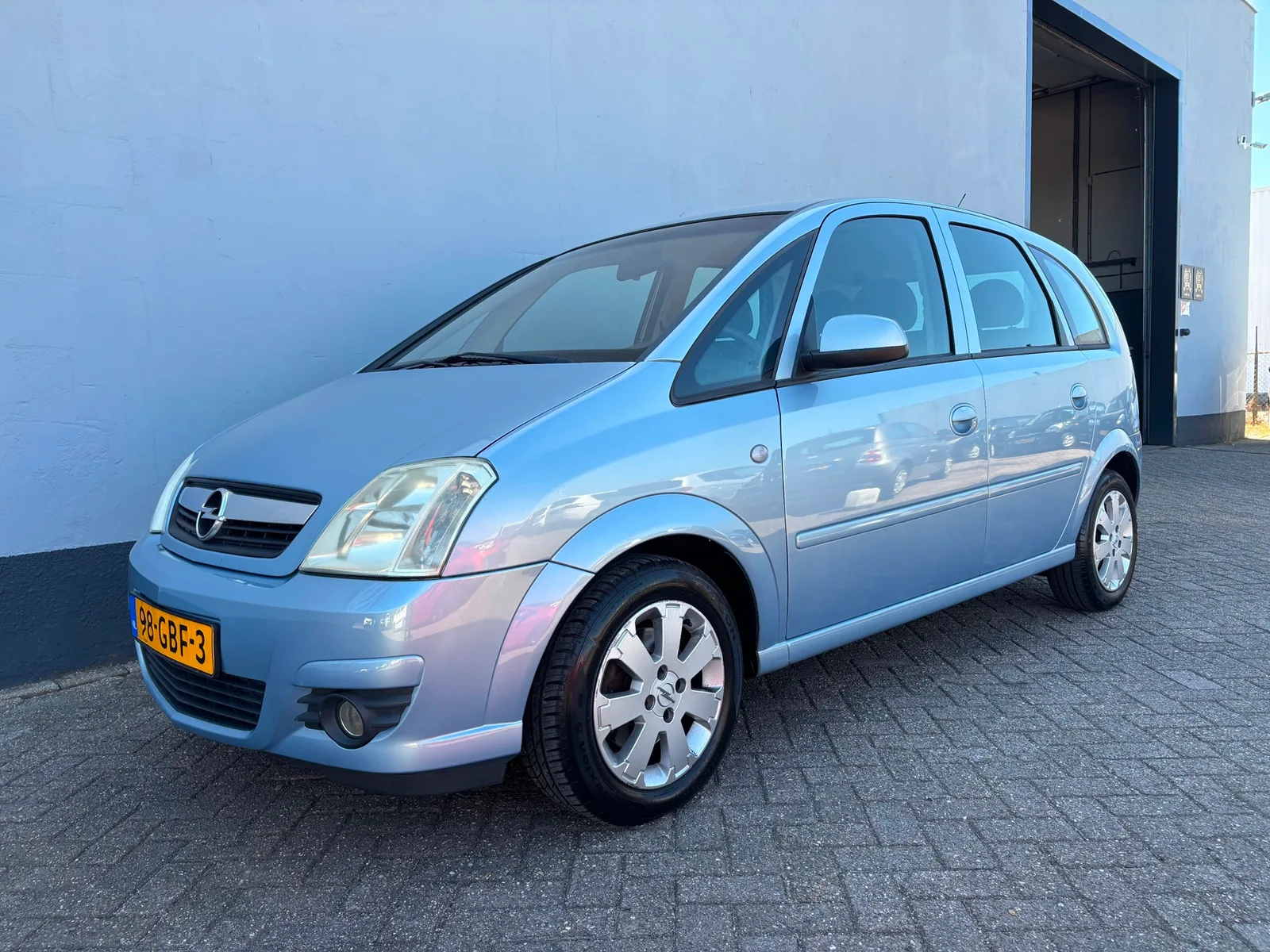 Opel Meriva (2008) — foto 1