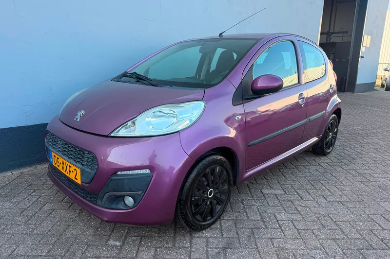Peugeot 107 (2012)