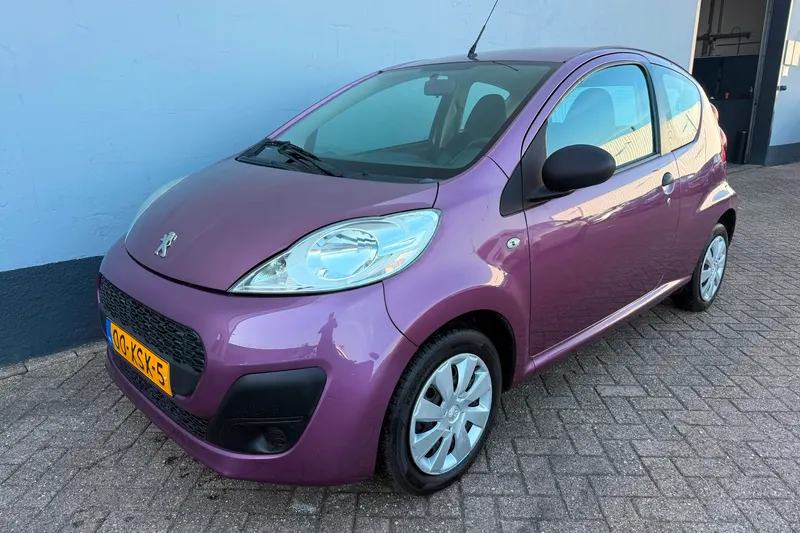 Peugeot 107 (2012)
