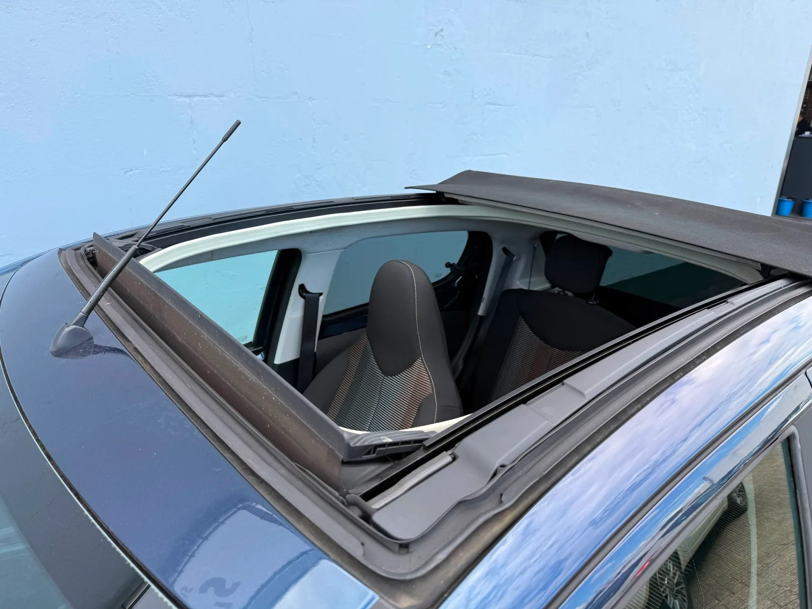 Peugeot 108 (2014) — foto 1