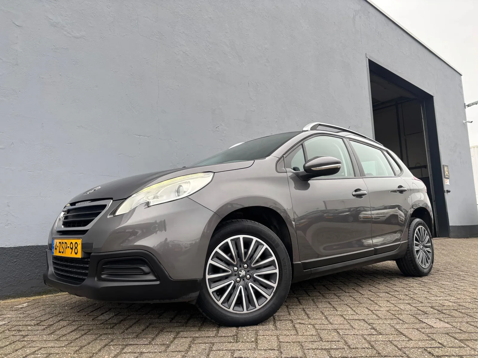 Peugeot 2008 (2015) — foto 1