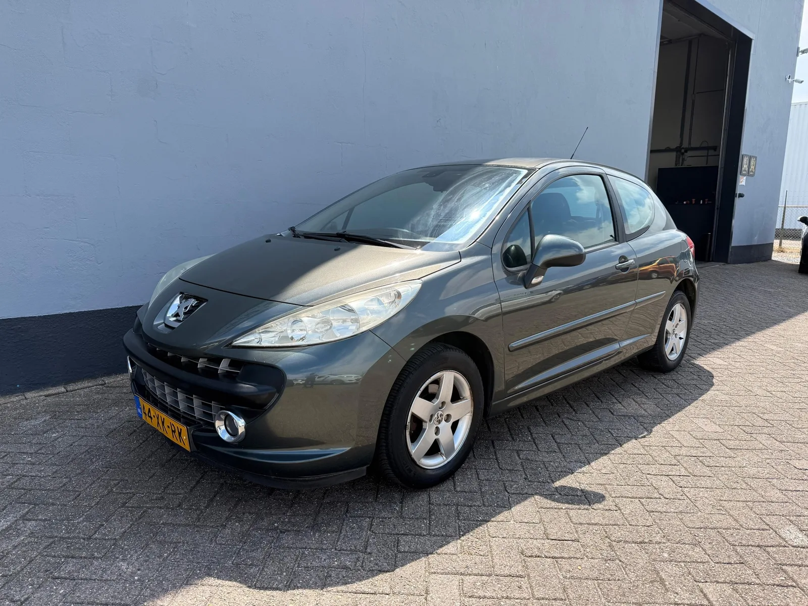 Peugeot 207 (2007) — foto 1