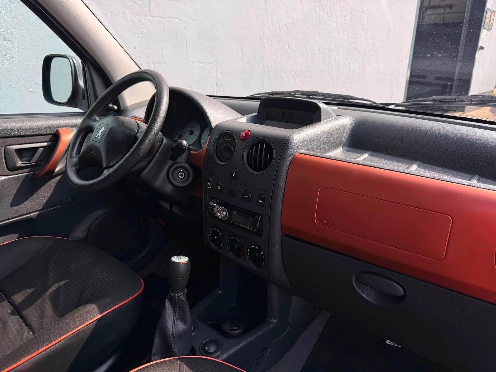 Peugeot Partner (2004) — foto 1