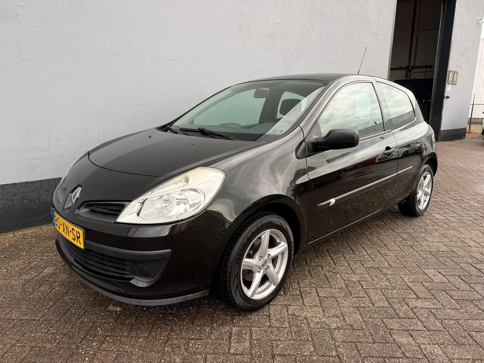 Renault Clio (2007) — foto 1