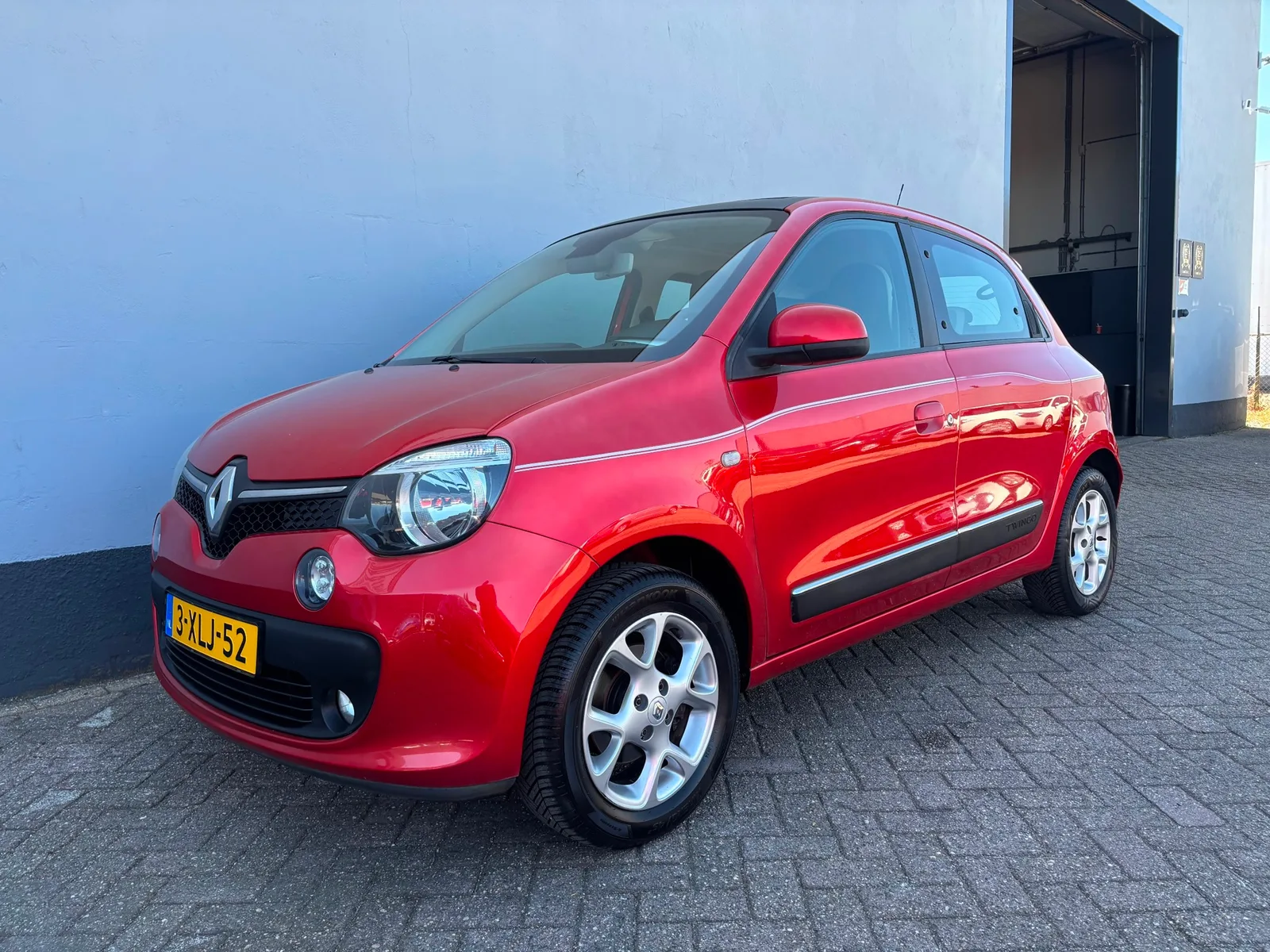 Renault Twingo (2014) — foto 1