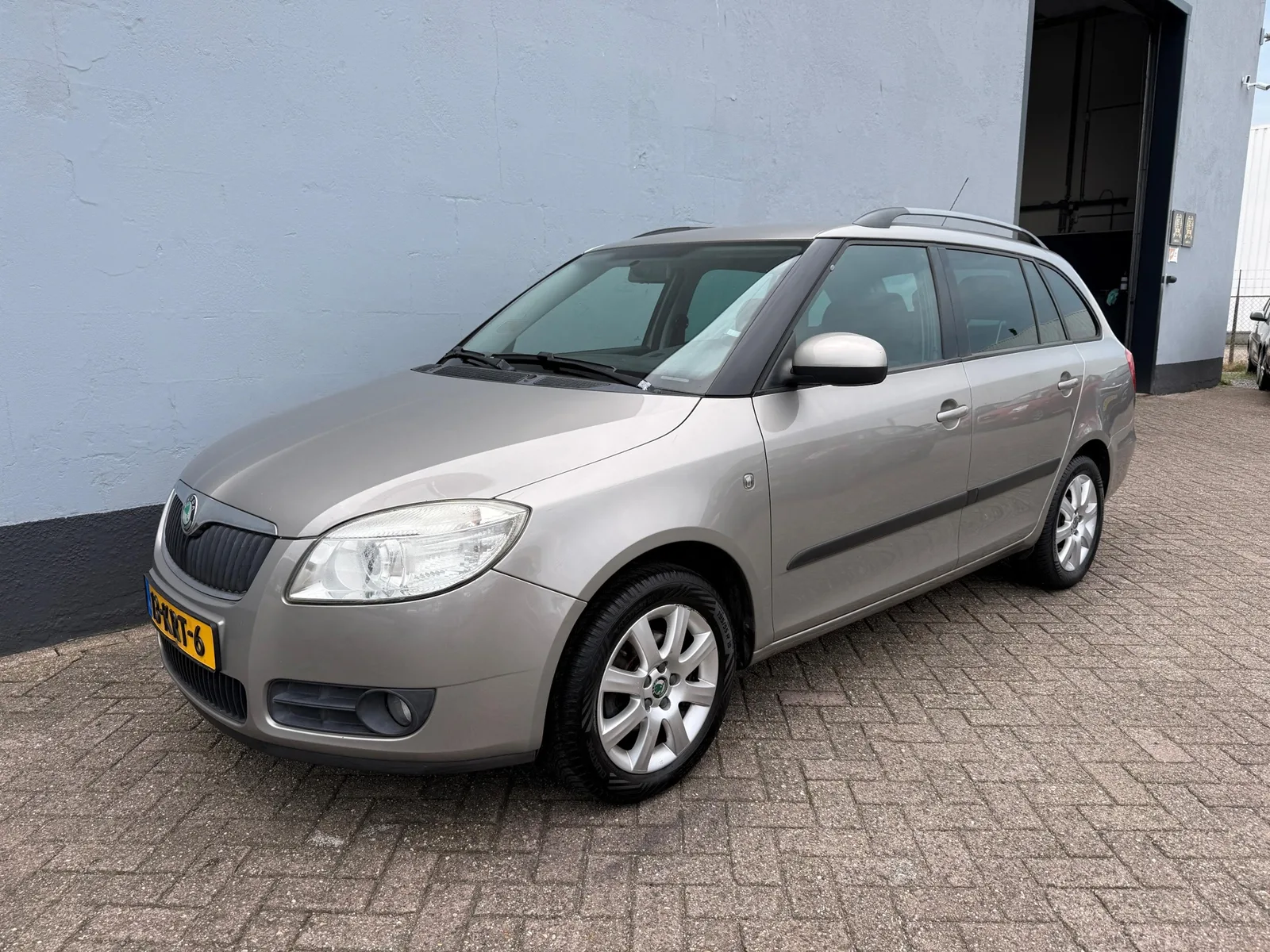 Škoda Fabia (2010) — foto 1