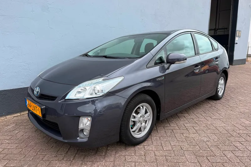 Toyota Prius (2010)