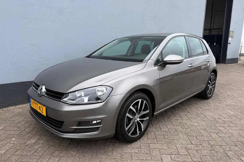 Volkswagen Golf (2014)