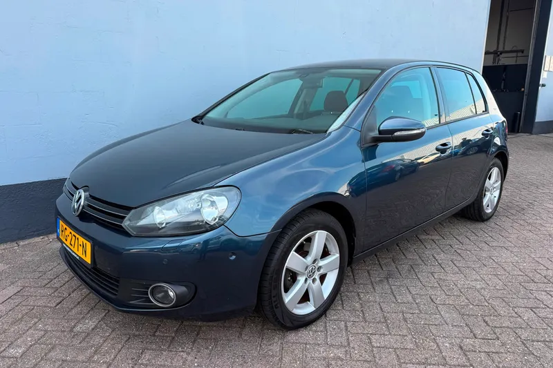 Volkswagen Golf (2010)