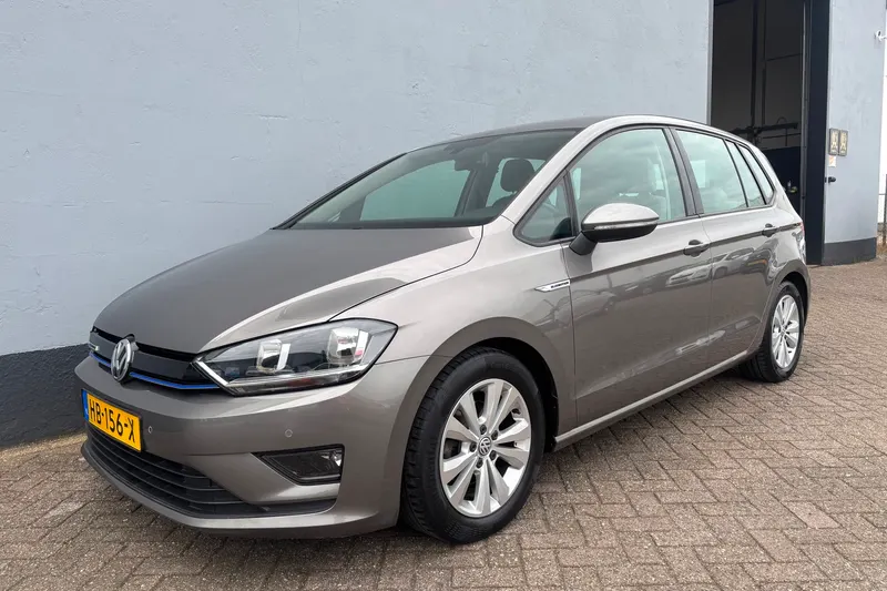 Volkswagen Golf (2015)
