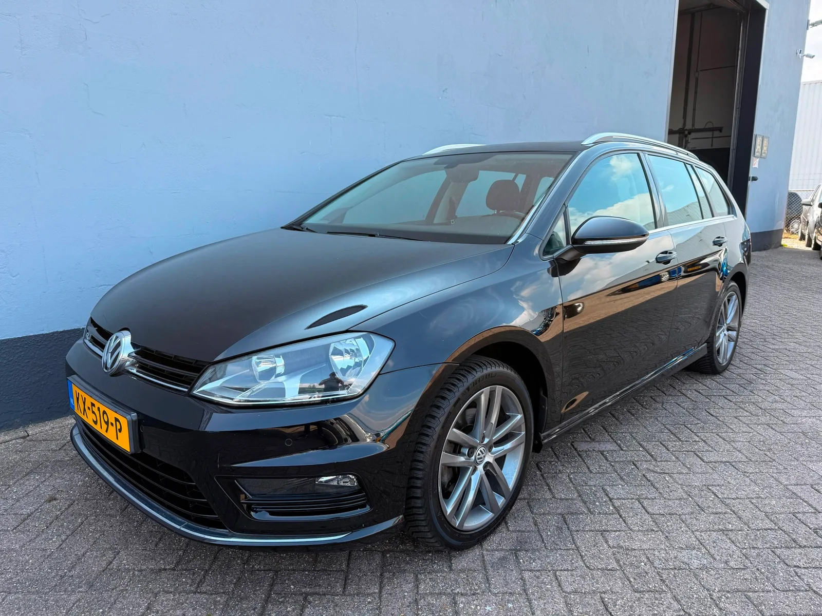 Volkswagen Golf (2017) — foto 1