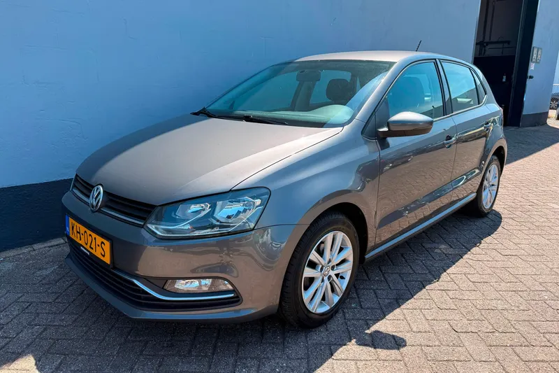 Volkswagen Polo (2015)