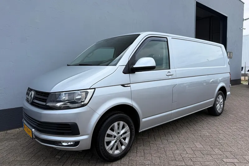 Volkswagen Transporter (2015)