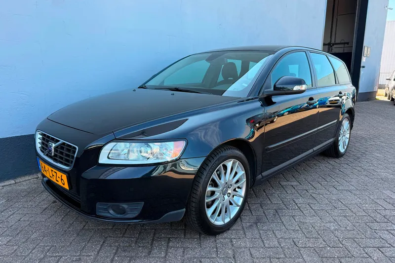Volvo V50 (2010)