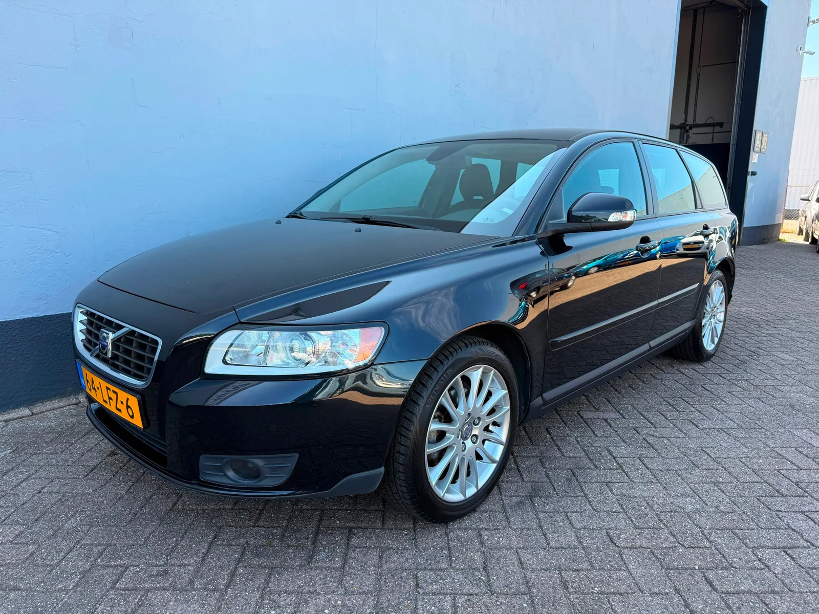 Volvo V50 (2010) — foto 1