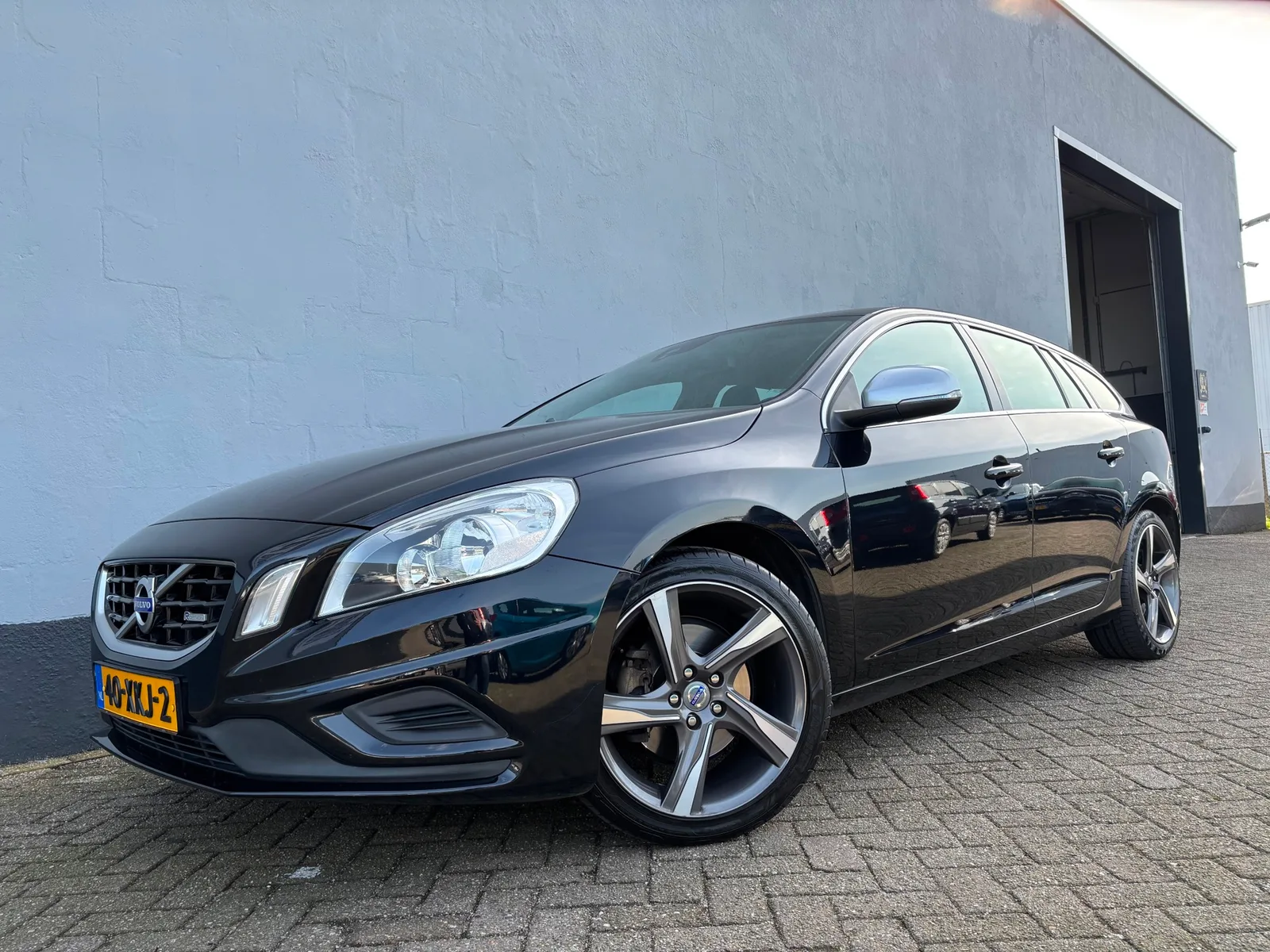 Volvo V60 (2012) — foto 1