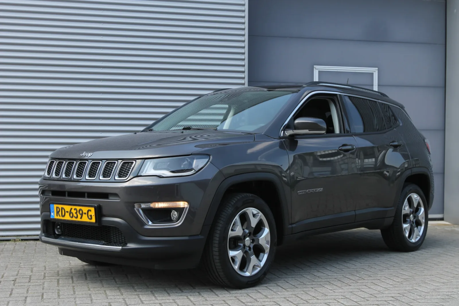 Jeep Compass (2017) — foto 1