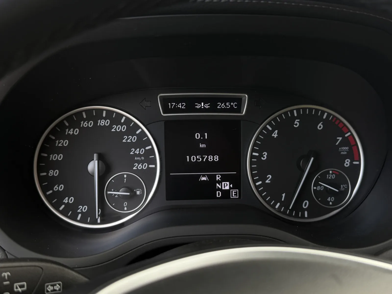 Mercedes-Benz B-Klasse (2012) — foto 1