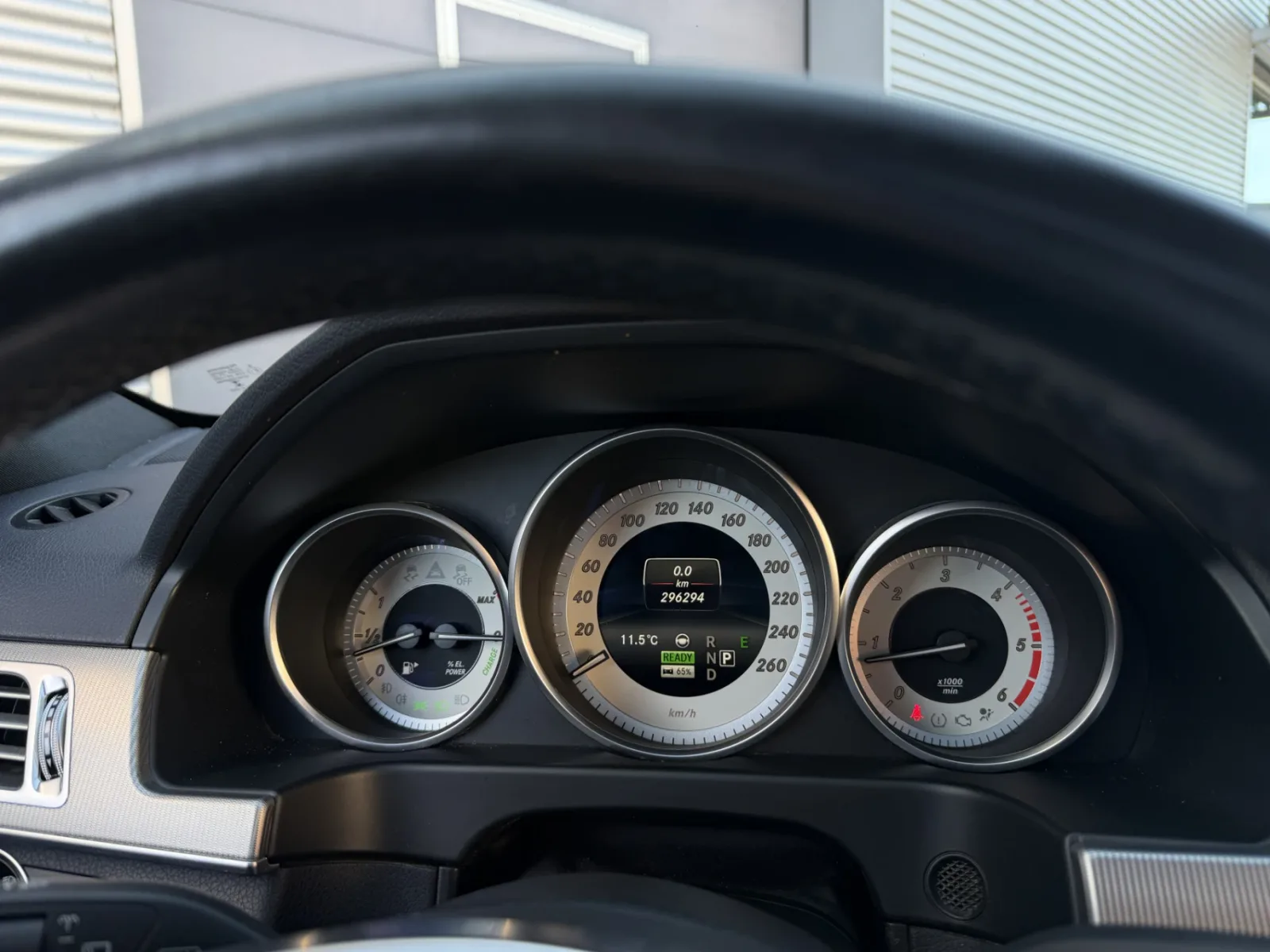 Mercedes-Benz E-Klasse (2016) — foto 1