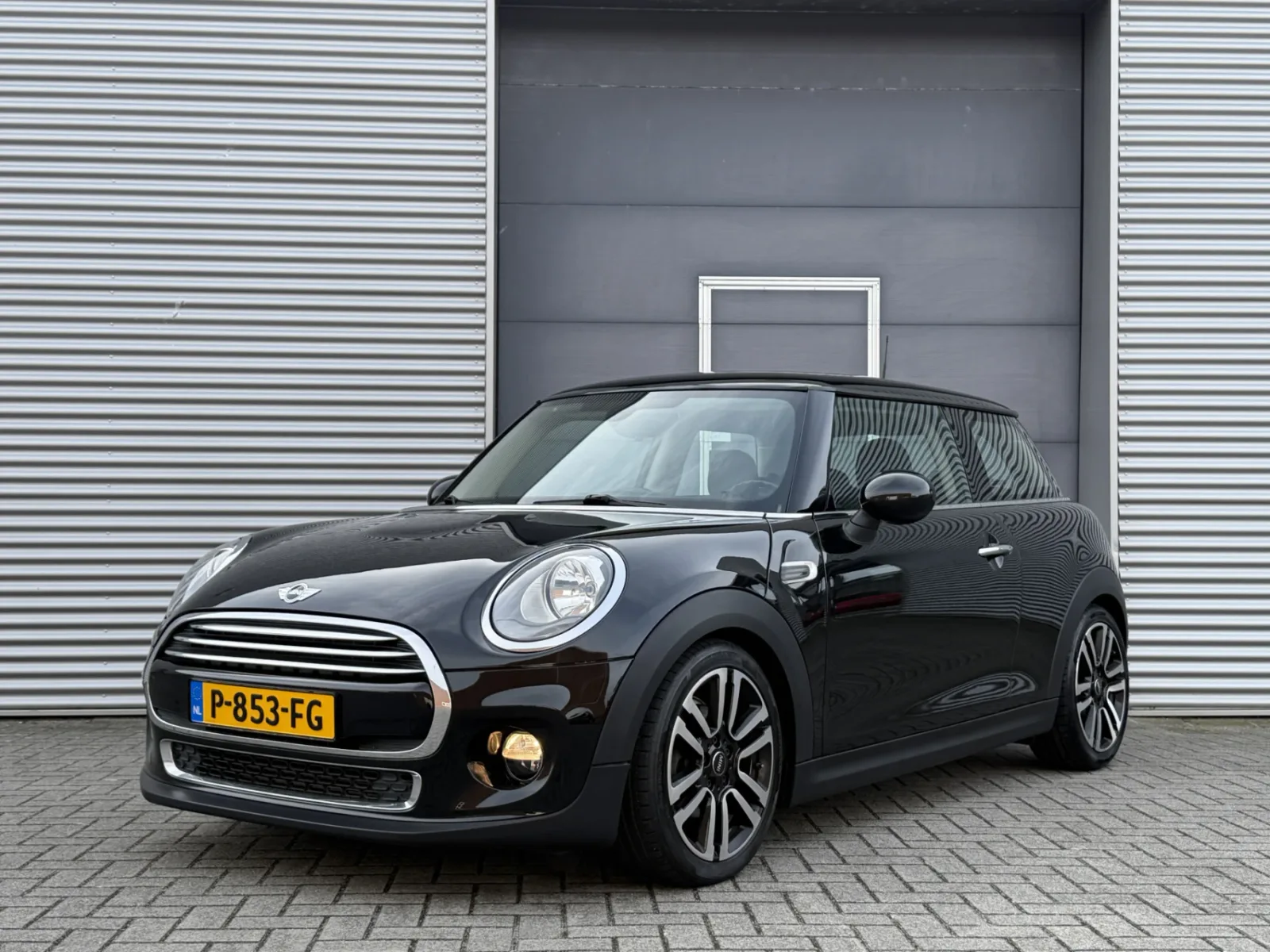 MINI Cooper (2016) — foto 1